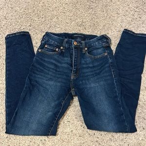 High rise curvy jegging sz 4 Aeropostale
